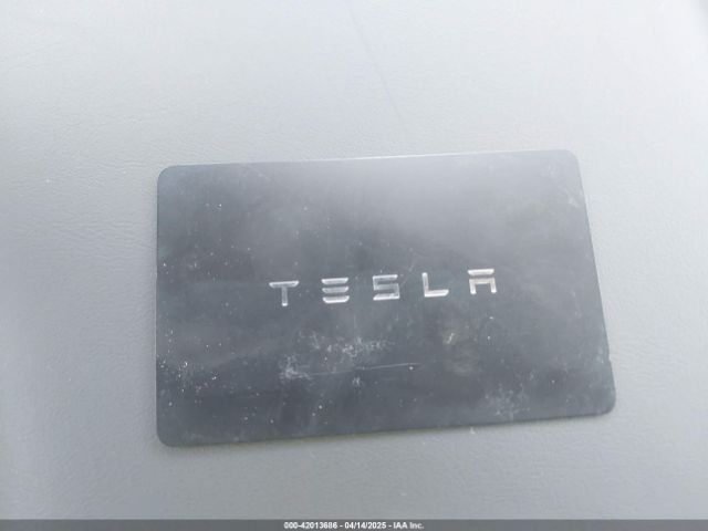 2025 TESLA MODEL Y 7SAYGDED7SA357679 Photo 10