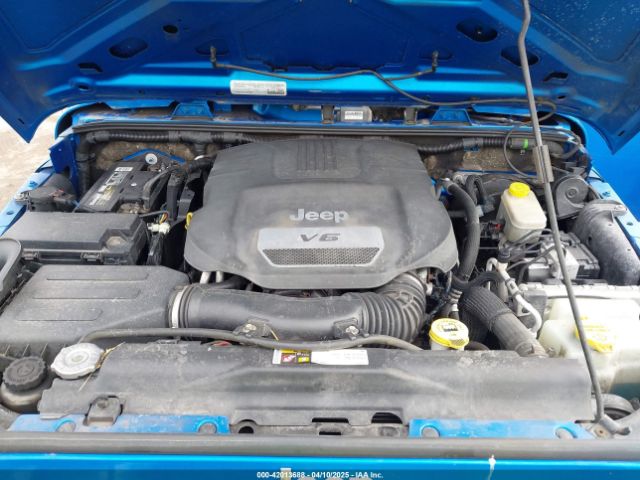 1C4BJWDG7FL551582 Jeep Wrangler Unlimited Sport