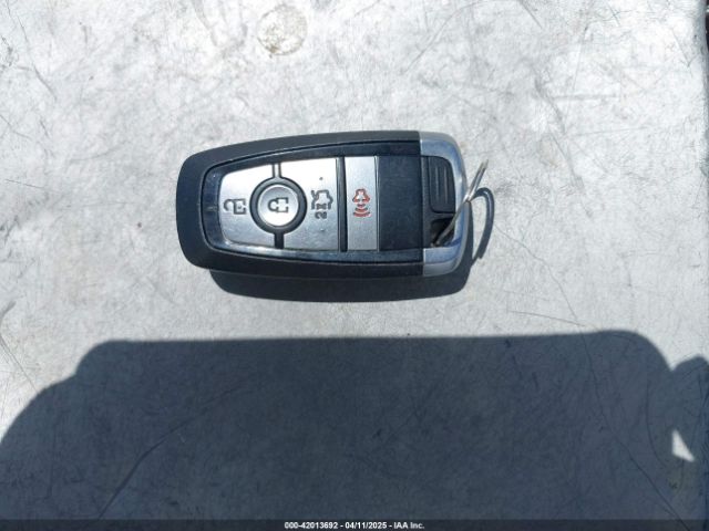 3FA6P0HD8LR255812 Ford FUSION SE