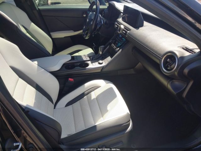 2021 LEXUS IS 350 JTHGZ1B25M5039957 Photo 4