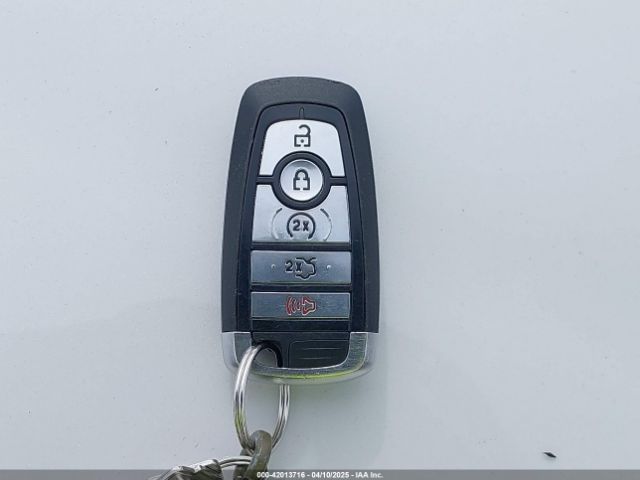 3FA6P0RU0KR227368 Ford Fusion Hybrid Titanium