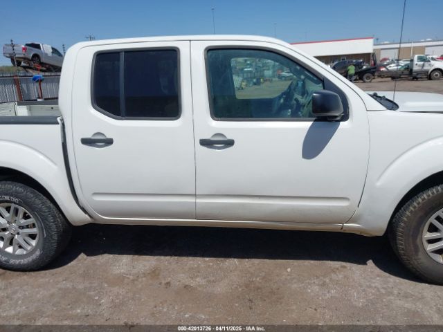 1N6AD0ER9FN732989 Nissan Frontier Sv