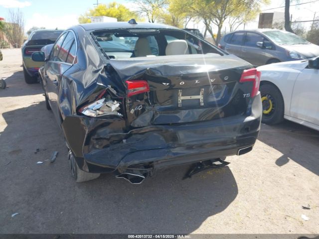 YV140MFB3F2299721 Volvo S60 T5 Premier