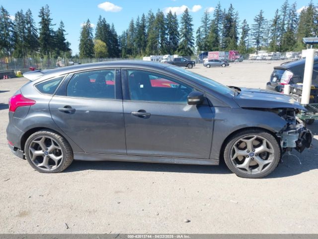 1FADP3L9XHL316093 Ford FOCUS ST