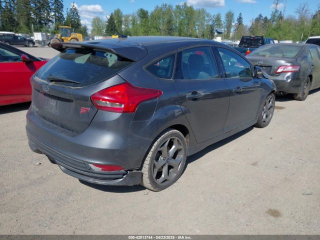1FADP3L9XHL316093 Ford FOCUS ST