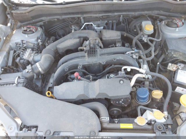 JF2SJAGC1JH556284 Subaru Forester 2.5i Premium