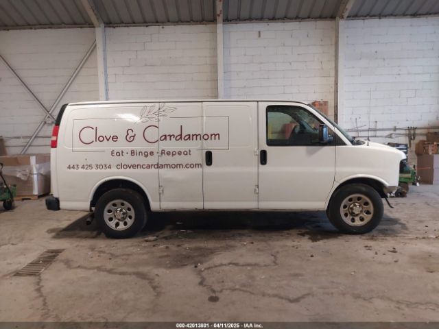 1GCSGAFX3E1100691 Chevrolet Express 1500 Work Van