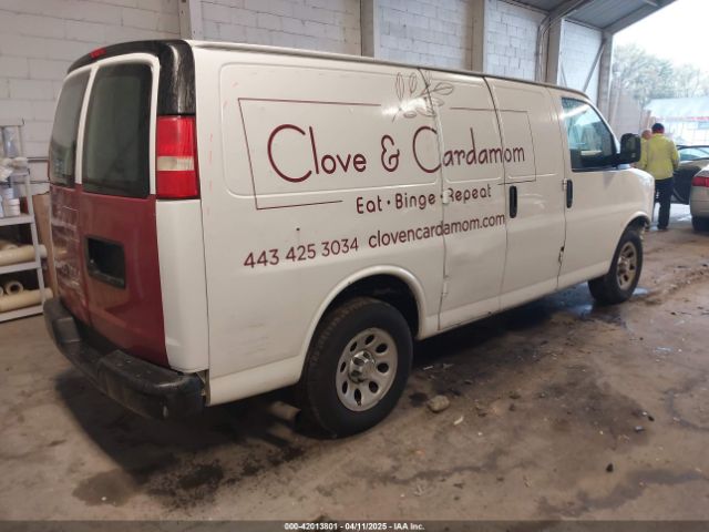 1GCSGAFX3E1100691 Chevrolet Express 1500 Work Van