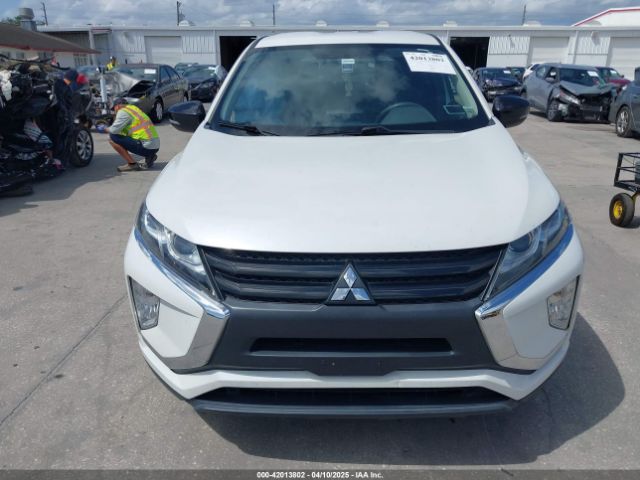JA4AT4AA7KZ001889 Mitsubishi Eclipse Cross Le