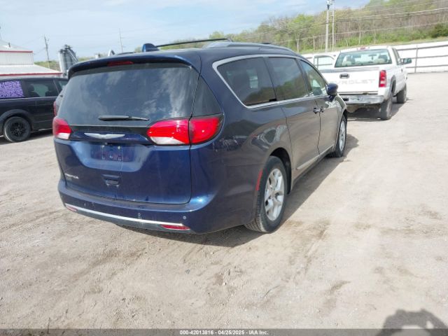 2018 CHRYSLER PACIFICA 2C4RC1EGXJR115464 Photo 3