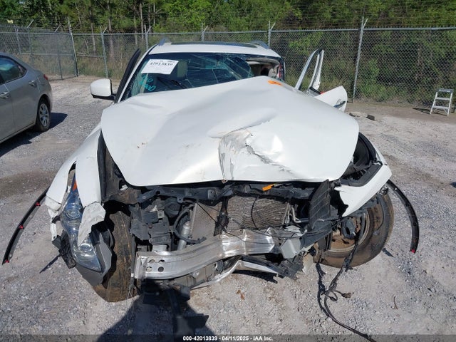 JN8CS1MU5FM381828 Infiniti QX70