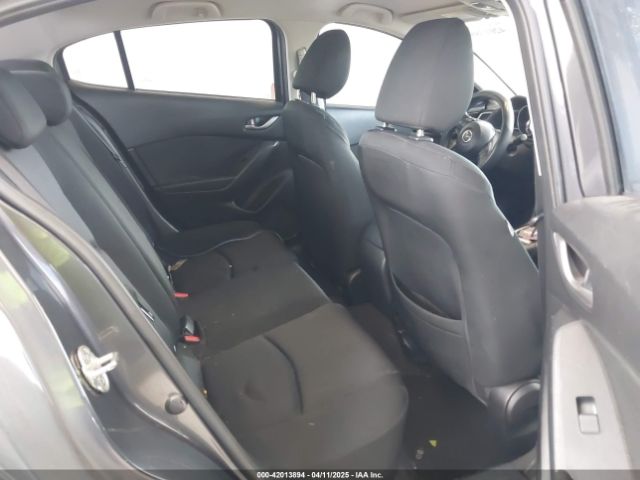 JM1BM1U70F1272383 Mazda Mazda3 I Sport