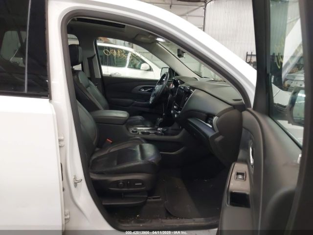 1GNEVJKW9JJ123846 Chevrolet Traverse Premier