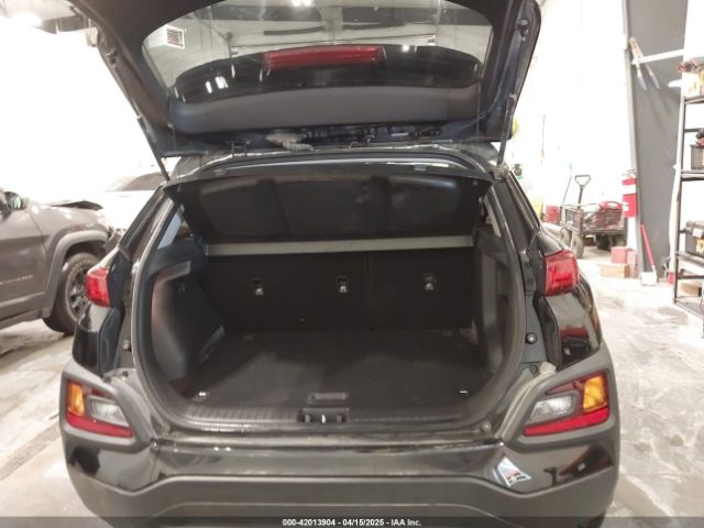KM8K2CAA8LU568288 Hyundai Kona Sel