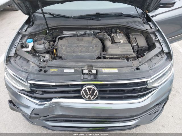 3VVCB7AX5PM039767 Volkswagen Tiguan 2.0t Se R-line Black