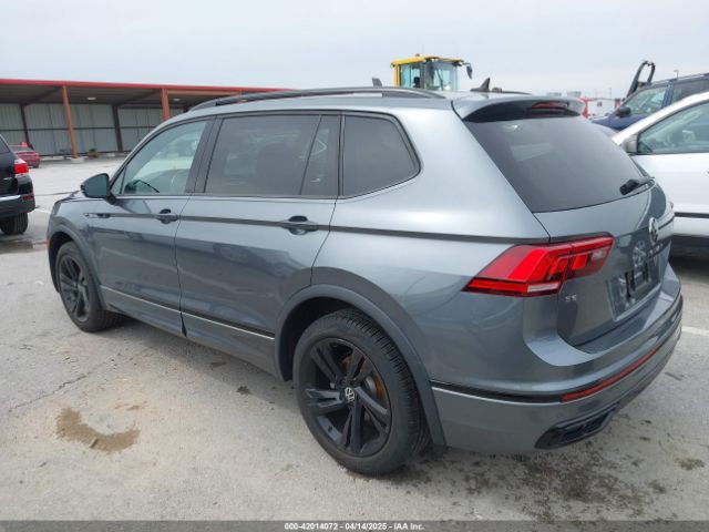 3VVCB7AX5PM039767 Volkswagen Tiguan 2.0t Se R-line Black