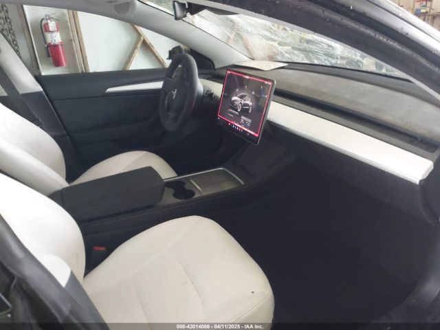5YJ3E1EA2PF591661 Tesla Model 3 Rear-wheel Drive