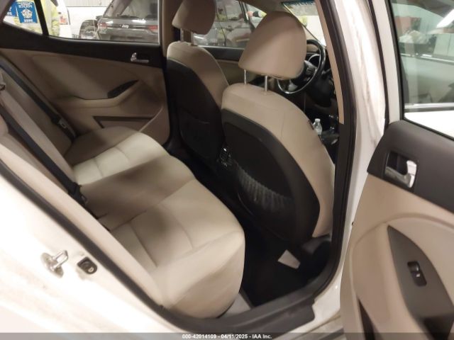KNAGM4AD2E5076063 KIA Optima Hybrid Lx