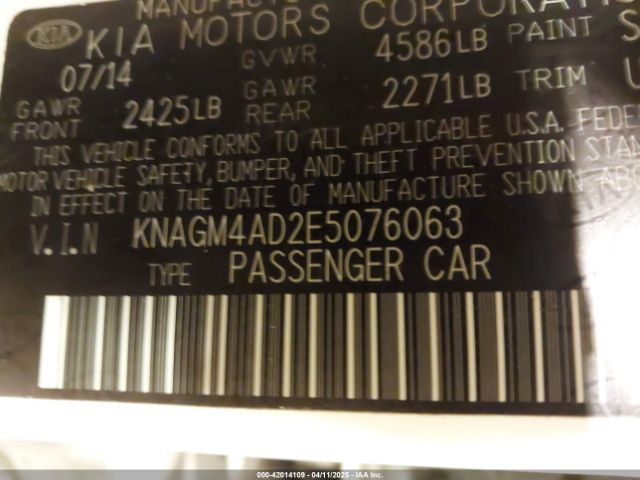 KNAGM4AD2E5076063 KIA Optima Hybrid Lx