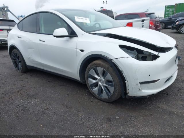 7SAYGDEE7NF389788 Tesla Model Y Long Range Dual Motor All-wheel Drive