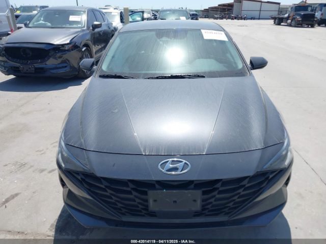 5NPLS4AG7PH111202 Hyundai ELANTRA SEL