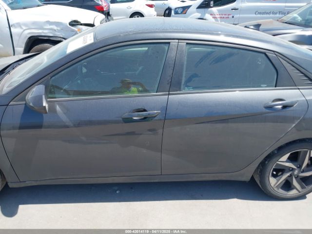 5NPLS4AG7PH111202 Hyundai ELANTRA SEL
