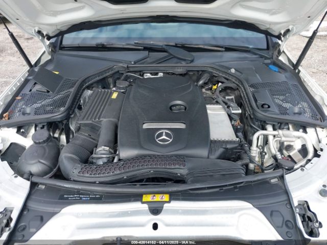 55SWF4JB5GU131922 Mercedes-Benz C 300 Luxury/sport