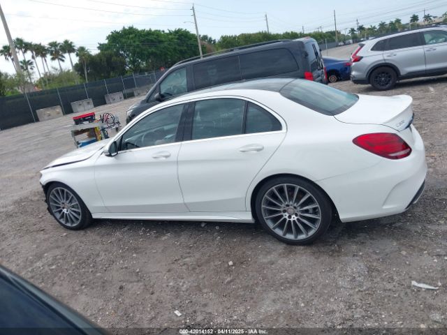 55SWF4JB5GU131922 Mercedes-Benz C 300 Luxury/sport
