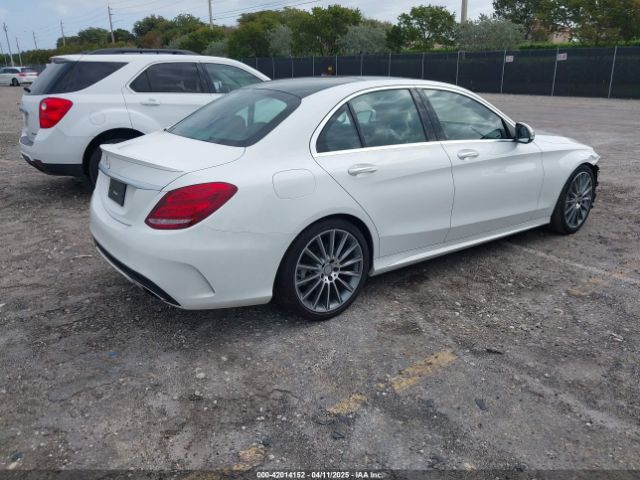55SWF4JB5GU131922 Mercedes-Benz C 300 Luxury/sport