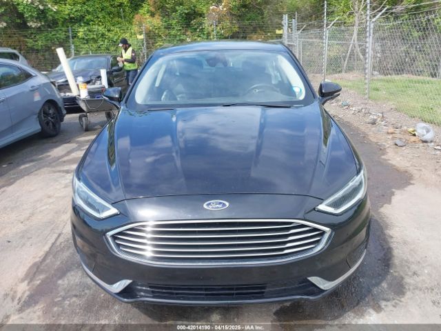 3FA6P0CD5KR182520 Ford FUSION SEL