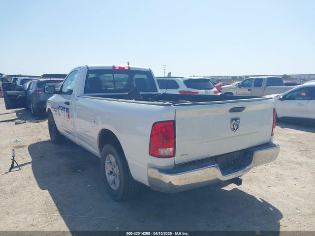 3C6JR6DT0JG122573 RAM 1500 Tradesman  4x2 8' Box