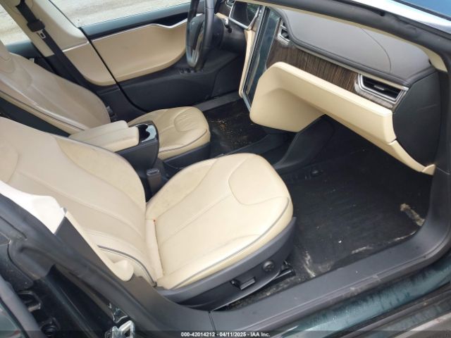 2013 TESLA MODEL S 5YJSA1CN1DFP27013 Photo 4