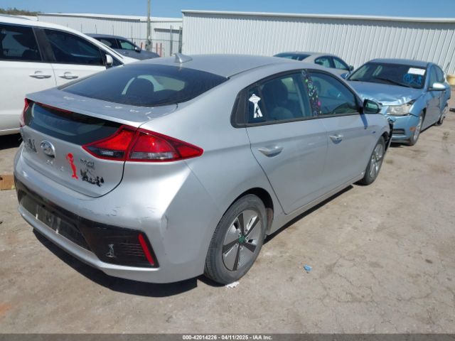 2019 HYUNDAI IONIQ HYBRID KMHC65LC7KU158518 Photo 3