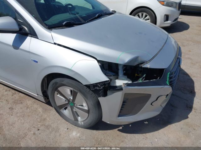 2019 HYUNDAI IONIQ HYBRID KMHC65LC7KU158518 Photo 5