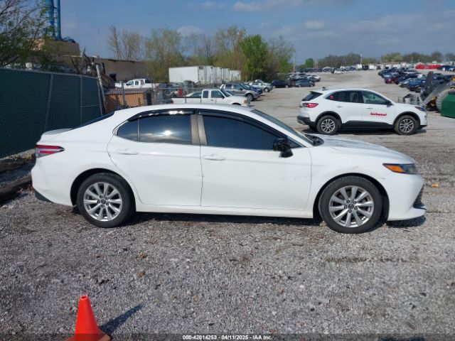 4T1B11HK7JU577020 Toyota CAMRY LE