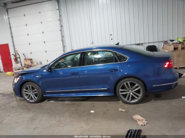 1VWDT7A32HC003788 Volkswagen Passat 1.8t R-line
