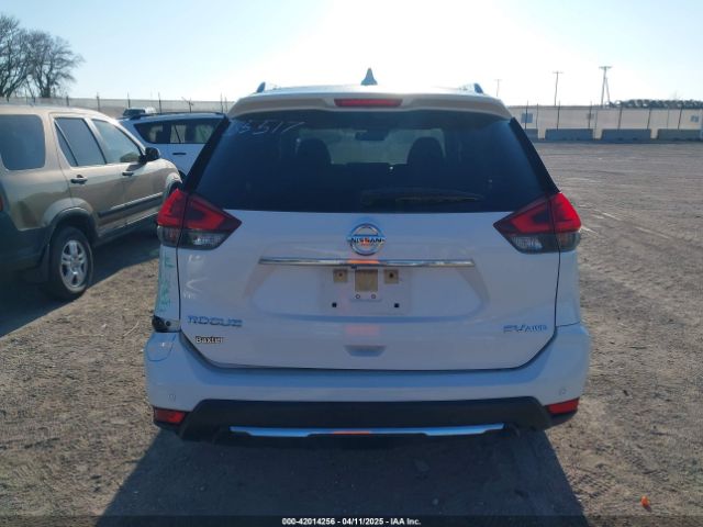 JN8AT2MV3LW113332 Nissan Rogue Sv Intelligent Awd