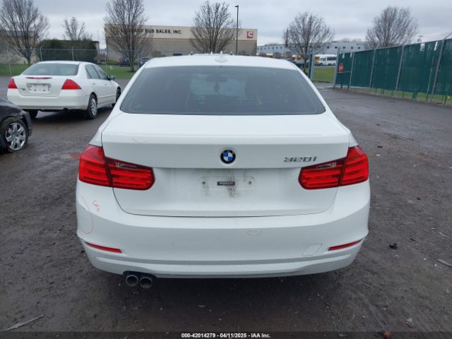 WBA3C1C53EK106193 BMW 328I