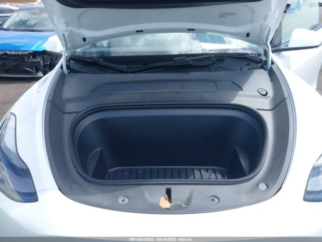 7SAYGDEF8NF407109 Tesla Model Y Performance Dual Motor All-wheel Drive