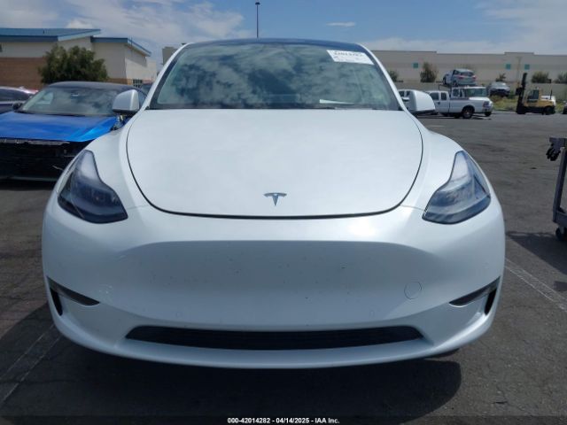 7SAYGDEF8NF407109 Tesla Model Y Performance Dual Motor All-wheel Drive