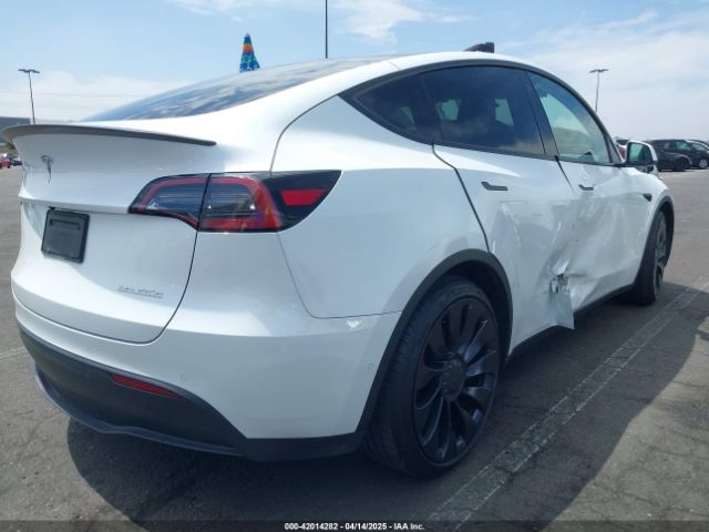 7SAYGDEF8NF407109 Tesla Model Y Performance Dual Motor All-wheel Drive