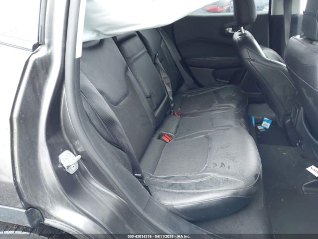 3C4NJDBB0HT692817 Jeep New Compass Latitude 4x4
