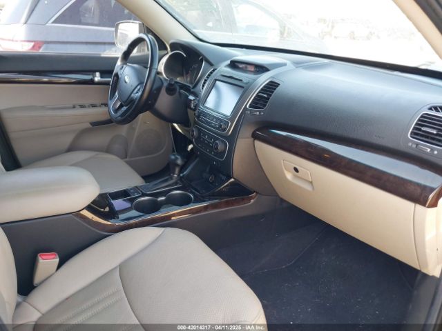 5XYKU4A77FG555269 KIA Sorento Ex V6