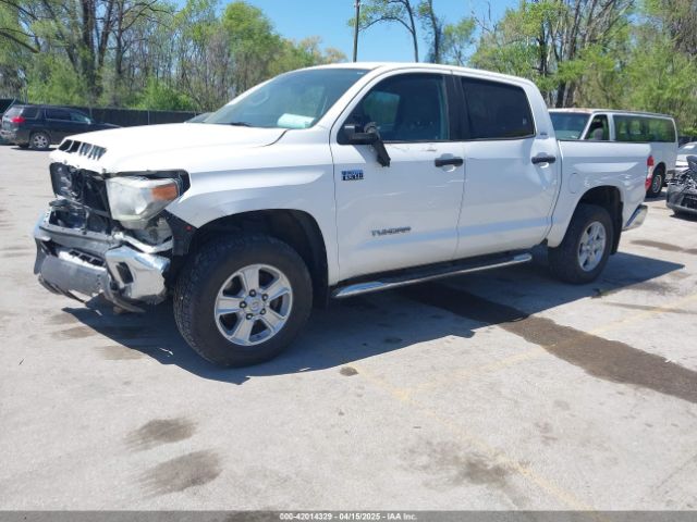 5TFDW5F14JX742259 Toyota Tundra Sr5 5.7l V8