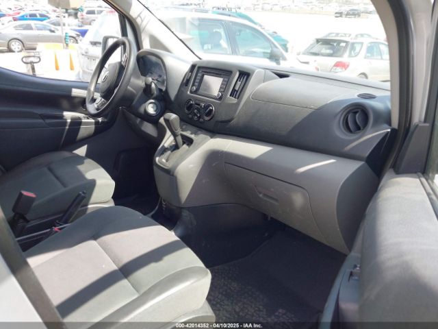 3N6CM0KN2FK720750 Nissan NV200 SV
