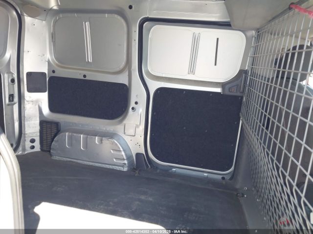 3N6CM0KN2FK720750 Nissan NV200 SV