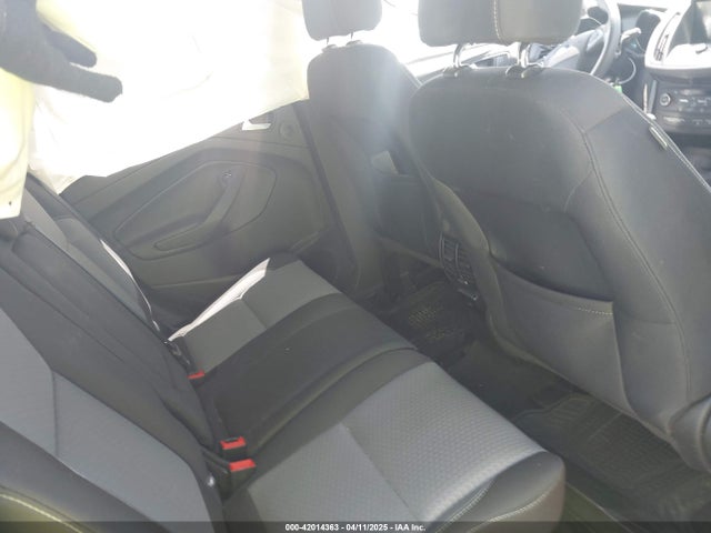1FMCU9G9XHUE74970 Ford ESCAPE SE