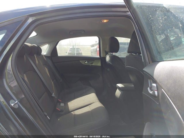 3KPF24AD3ME303347 KIA FORTE FE