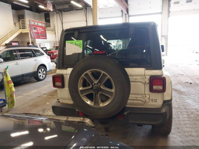 1C4HJXEN7LW235154 Jeep Wrangler Unlimited Sahara 4x4