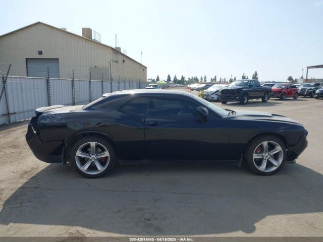 2C3CDZBT2JH138640 Dodge Challenger R/t